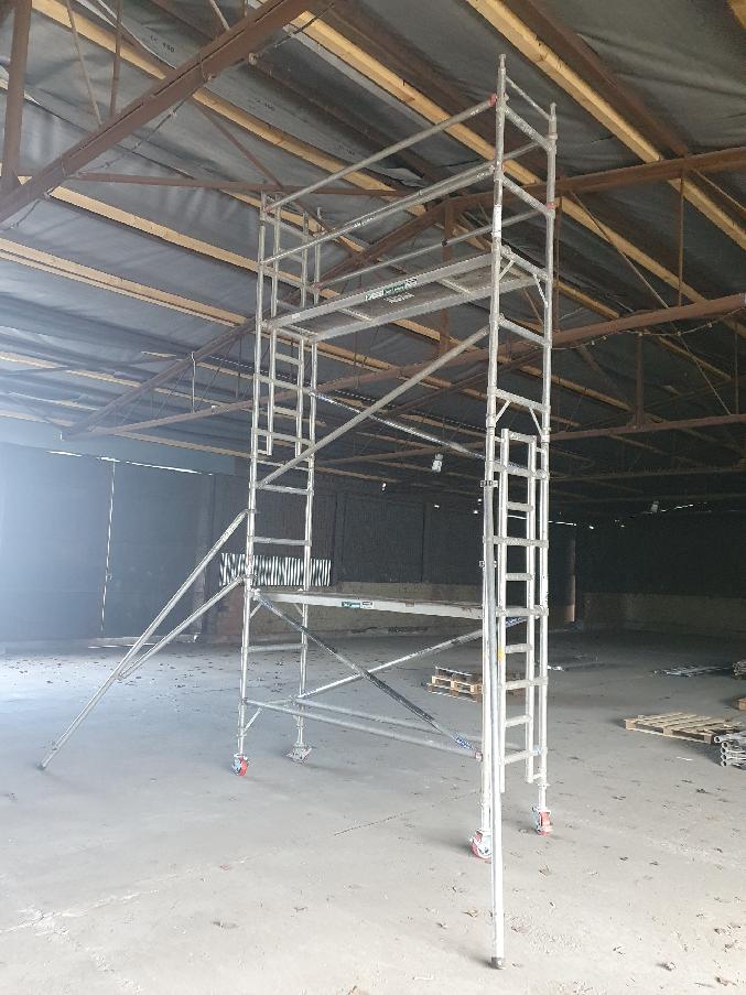Použité hliníkové lešení Euro Tower - pracovní výška 6m